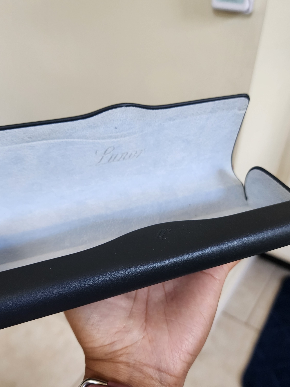Lunor Leather Sunglass Case in Black with Light Gray Interior